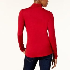 Style & Co red mock ruched turtle neck TEE
